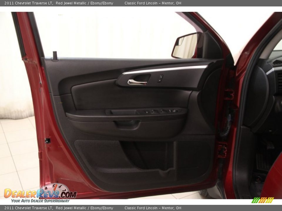 2011 Chevrolet Traverse LT Red Jewel Metallic / Ebony/Ebony Photo #4