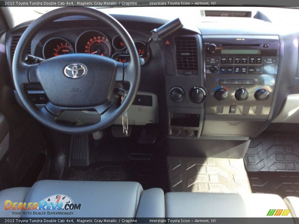 2013 Toyota Tundra Double Cab 4x4 Magnetic Gray Metallic / Graphite Photo #11