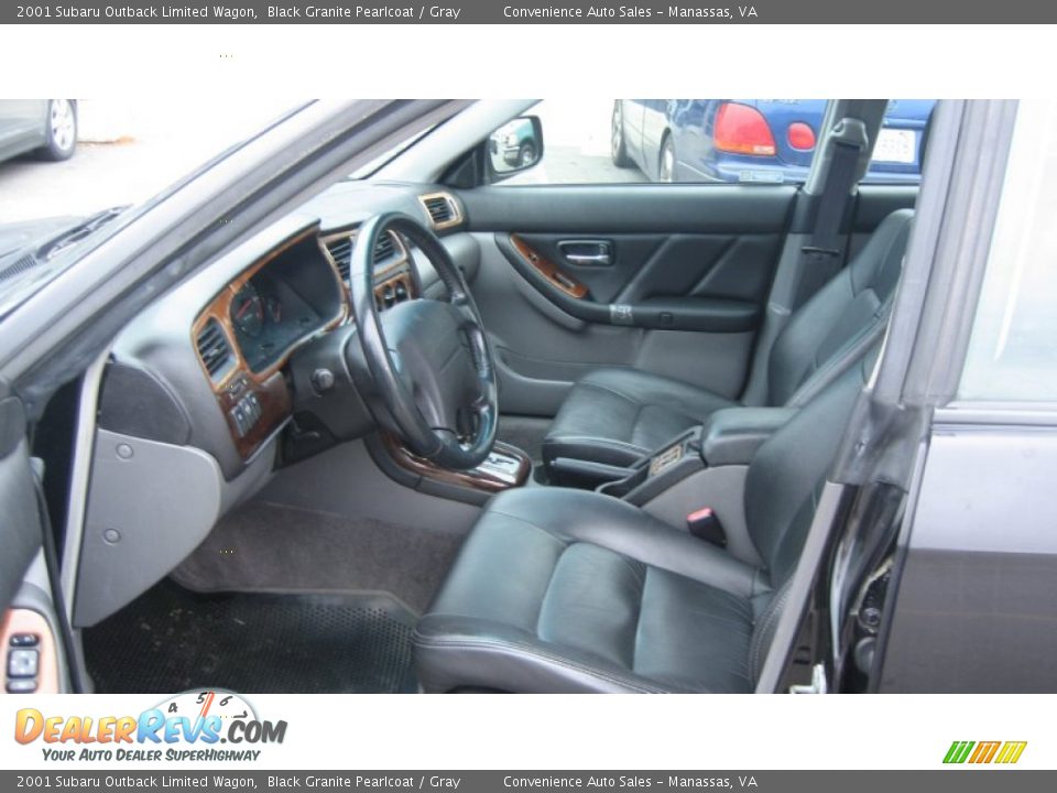 Gray Interior - 2001 Subaru Outback Limited Wagon Photo #6