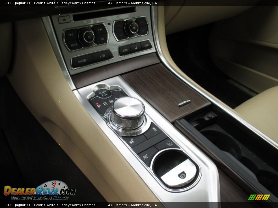 2012 Jaguar XF Polaris White / Barley/Warm Charcoal Photo #15