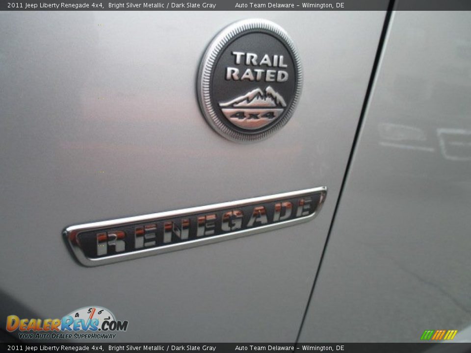 2011 Jeep Liberty Renegade 4x4 Bright Silver Metallic / Dark Slate Gray Photo #28
