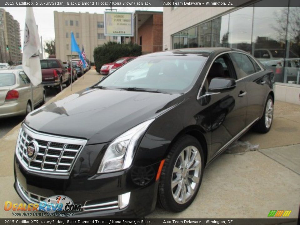 2015 Cadillac XTS Luxury Sedan Black Diamond Tricoat / Kona Brown/Jet Black Photo #2
