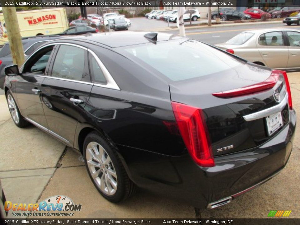 2015 Cadillac XTS Luxury Sedan Black Diamond Tricoat / Kona Brown/Jet Black Photo #3