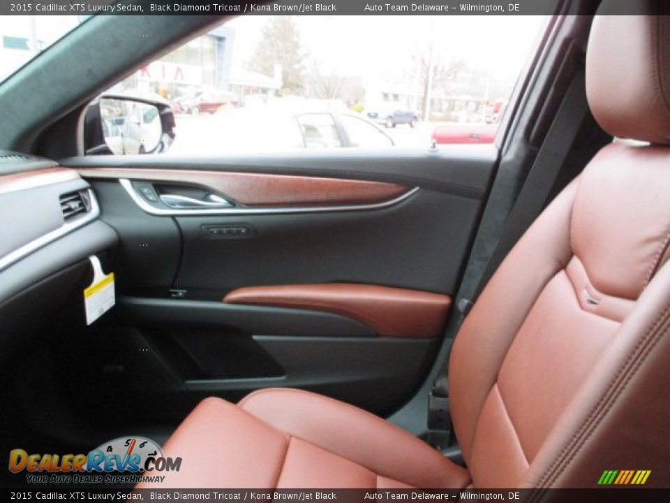 2015 Cadillac XTS Luxury Sedan Black Diamond Tricoat / Kona Brown/Jet Black Photo #11