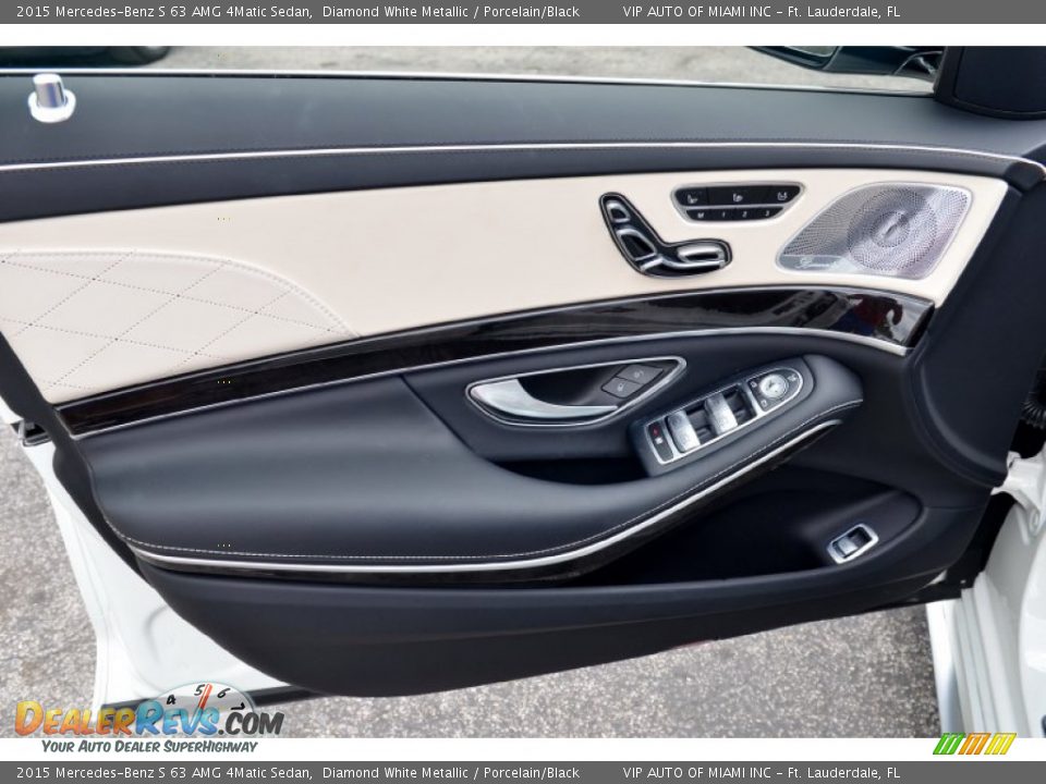 Door Panel of 2015 Mercedes-Benz S 63 AMG 4Matic Sedan Photo #5