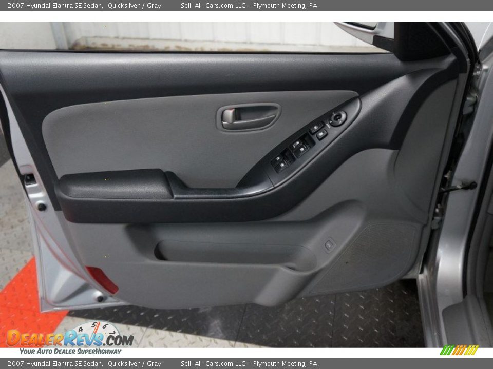 2007 Hyundai Elantra SE Sedan Quicksilver / Gray Photo #12