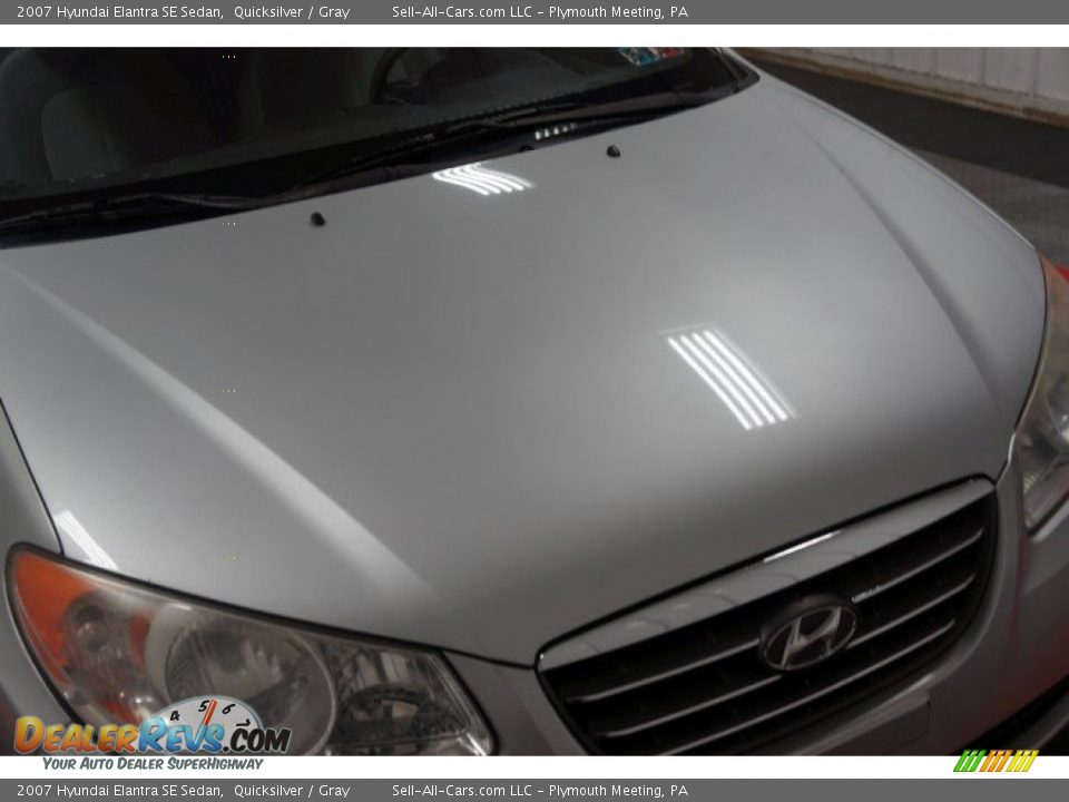 2007 Hyundai Elantra SE Sedan Quicksilver / Gray Photo #35
