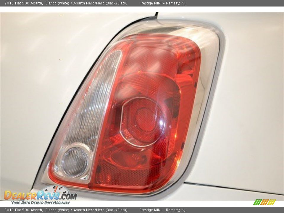2013 Fiat 500 Abarth Bianco (White) / Abarth Nero/Nero (Black/Black) Photo #27