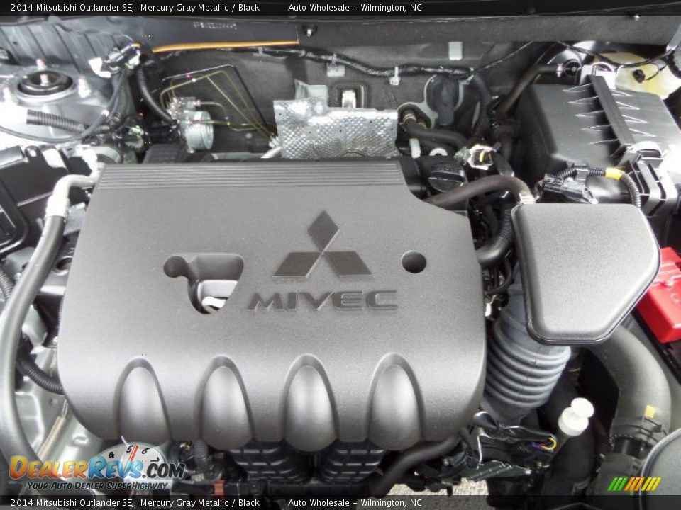 2014 Mitsubishi Outlander SE Mercury Gray Metallic / Black Photo #6