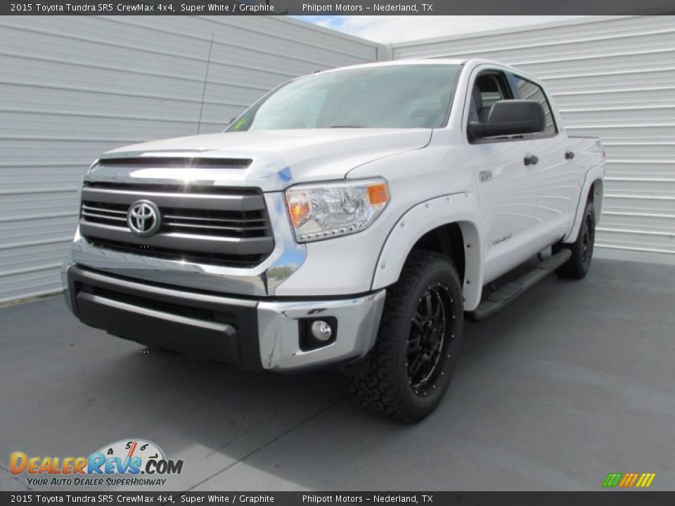 2015 Toyota Tundra SR5 CrewMax 4x4 Super White / Graphite Photo #7