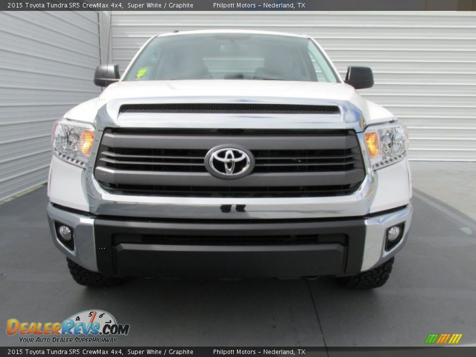 2015 Toyota Tundra SR5 CrewMax 4x4 Super White / Graphite Photo #8