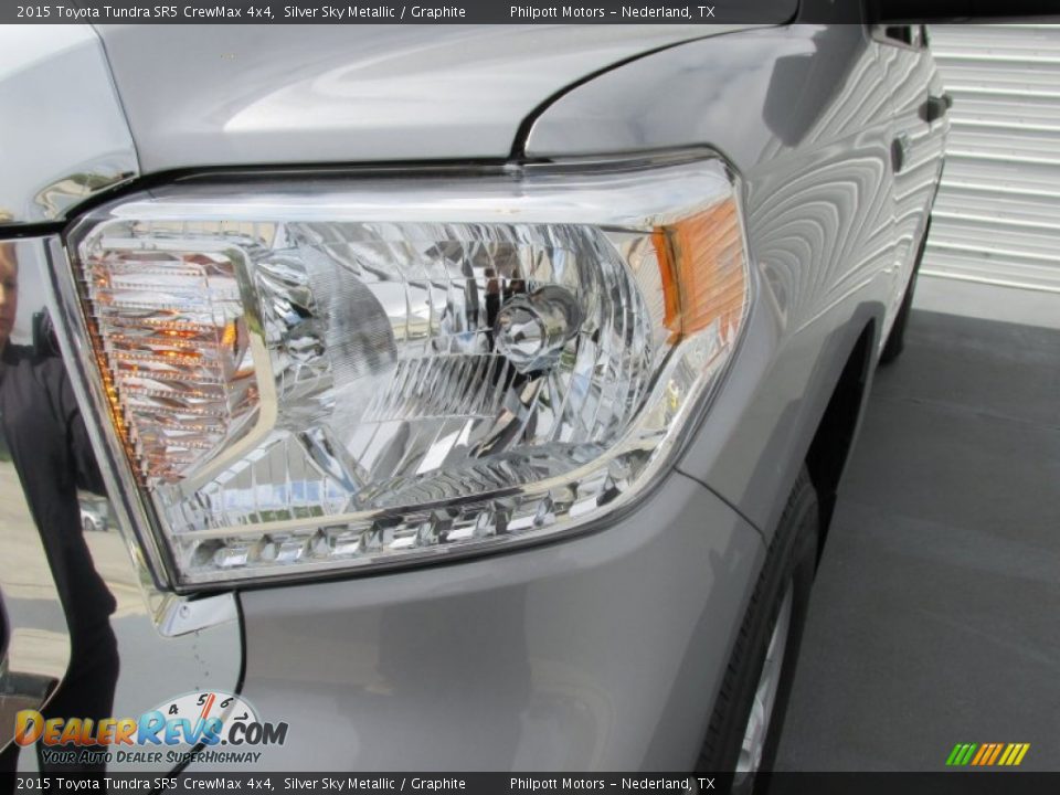 2015 Toyota Tundra SR5 CrewMax 4x4 Silver Sky Metallic / Graphite Photo #9