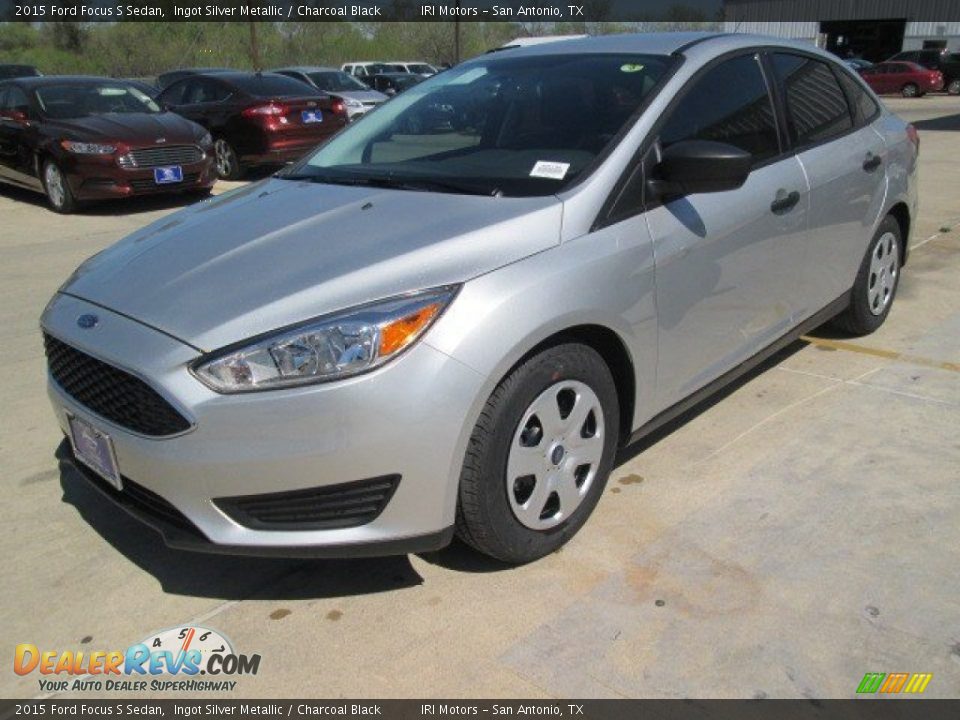 2015 Ford Focus S Sedan Ingot Silver Metallic / Charcoal Black Photo #4