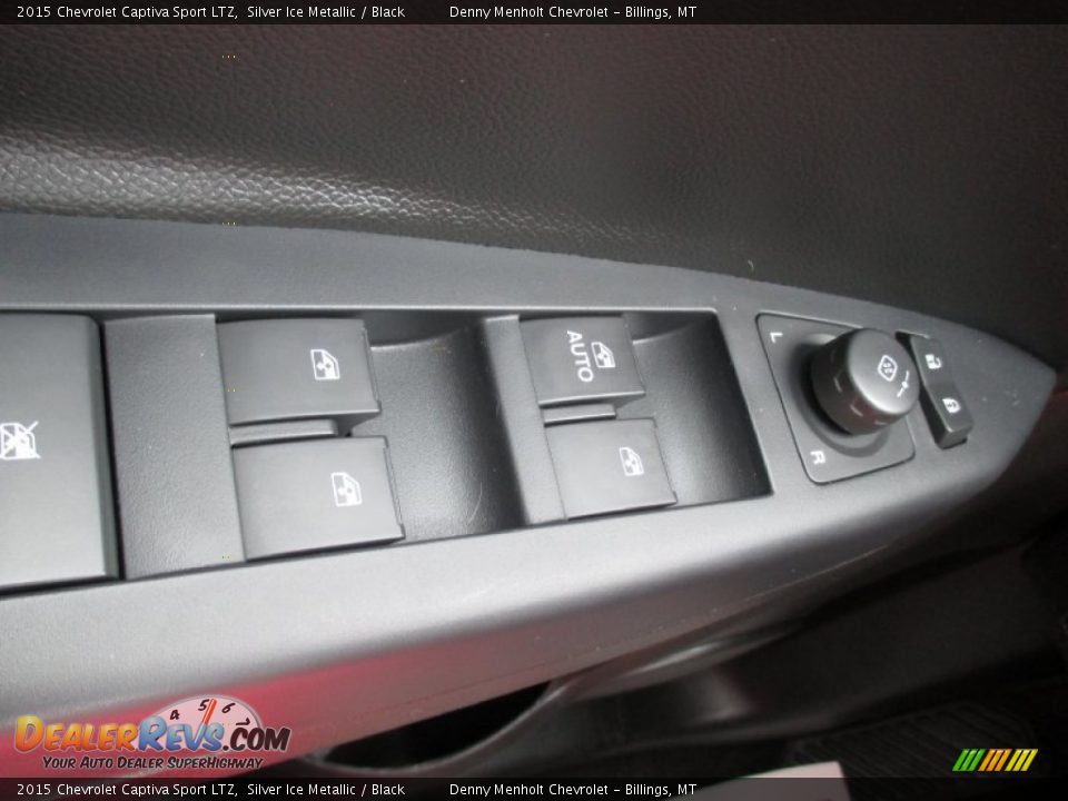 Controls of 2015 Chevrolet Captiva Sport LTZ Photo #18