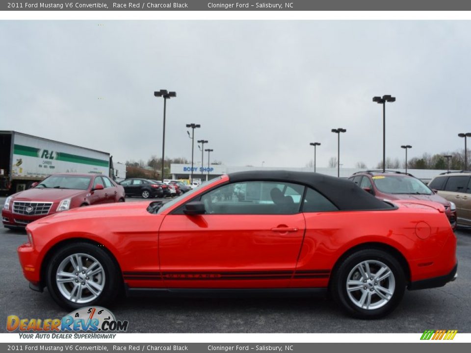 2011 Ford Mustang V6 Convertible Race Red / Charcoal Black Photo #6