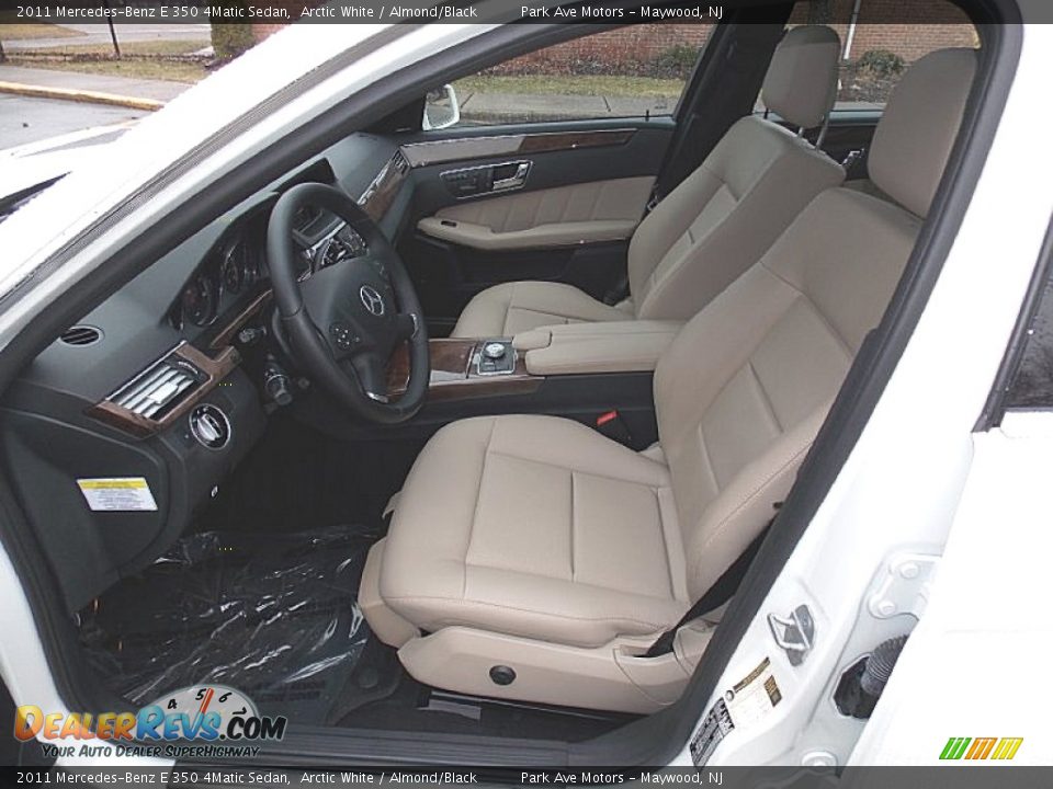 2011 Mercedes-Benz E 350 4Matic Sedan Arctic White / Almond/Black Photo #12