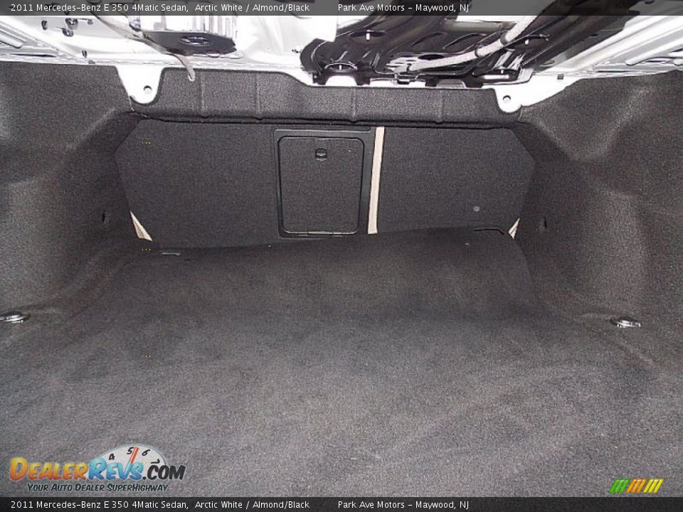 2011 Mercedes-Benz E 350 4Matic Sedan Arctic White / Almond/Black Photo #27
