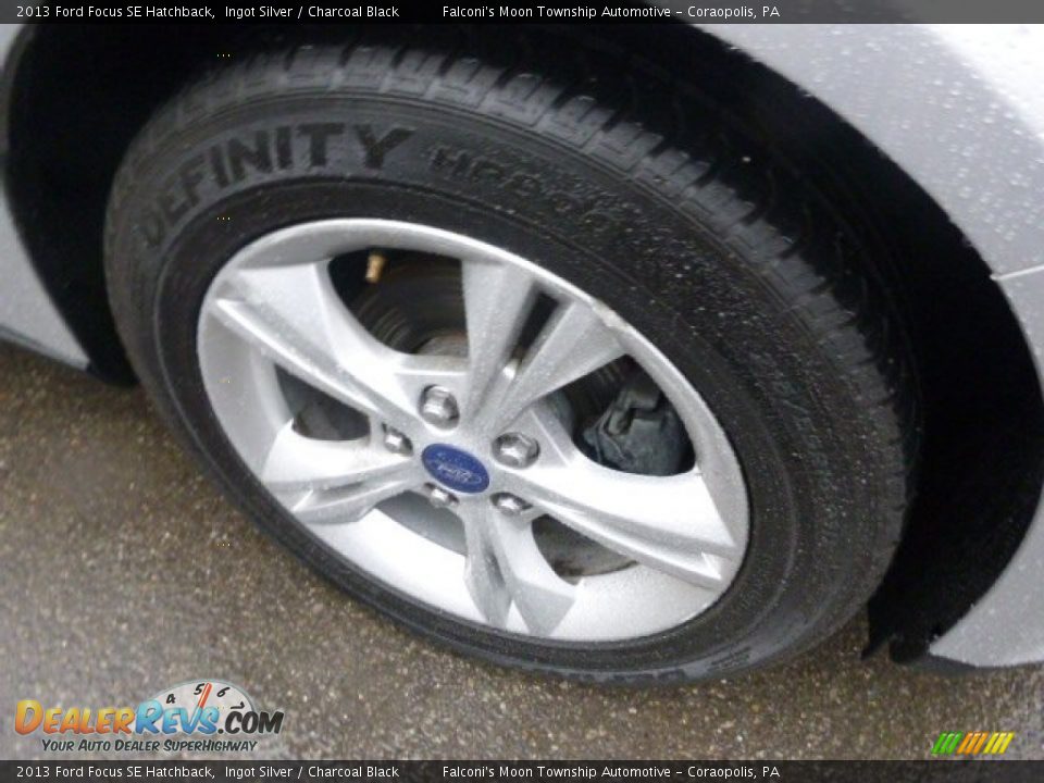 2013 Ford Focus SE Hatchback Ingot Silver / Charcoal Black Photo #5