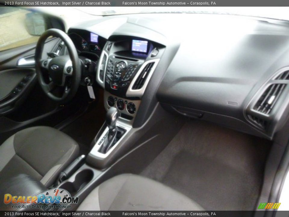 2013 Ford Focus SE Hatchback Ingot Silver / Charcoal Black Photo #13