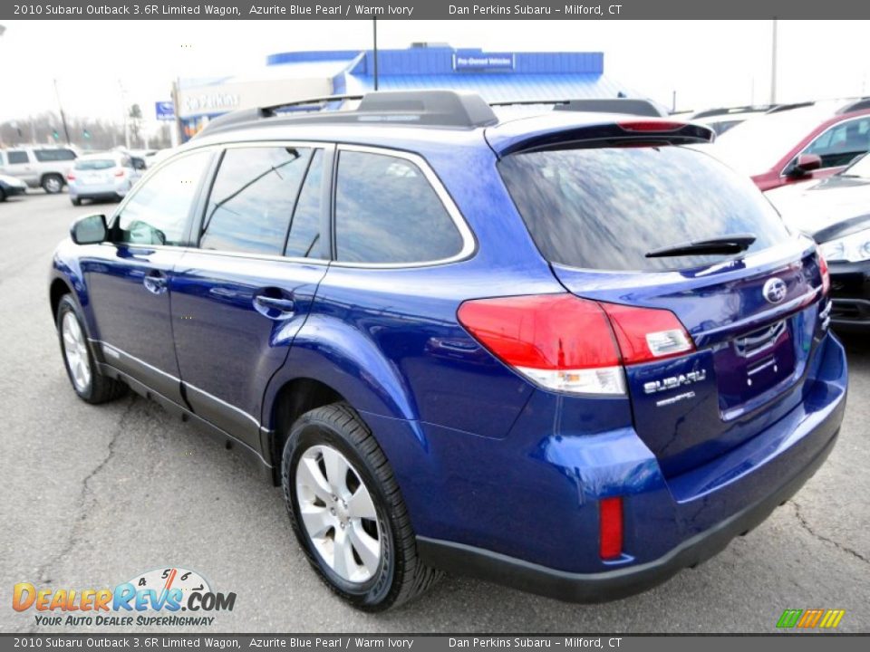 2010 Subaru Outback 3.6R Limited Wagon Azurite Blue Pearl / Warm Ivory Photo #10