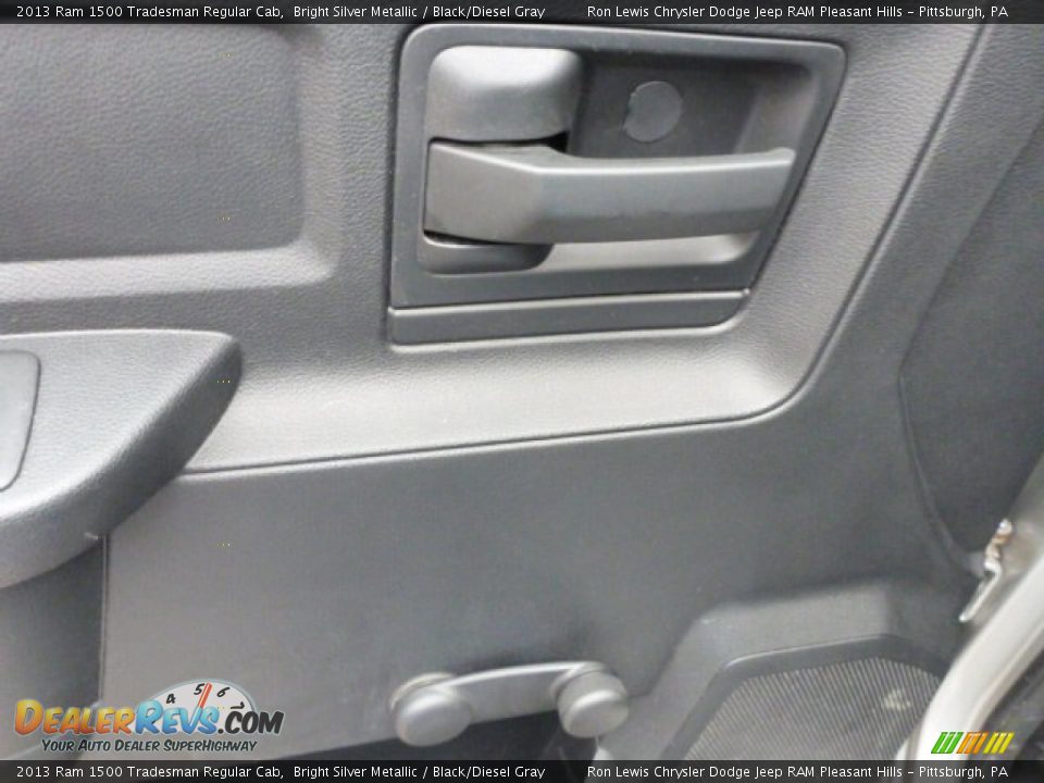 2013 Ram 1500 Tradesman Regular Cab Bright Silver Metallic / Black/Diesel Gray Photo #14