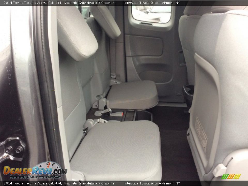 2014 Toyota Tacoma Access Cab 4x4 Magnetic Gray Metallic / Graphite Photo #18