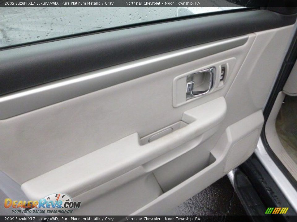 2009 Suzuki XL7 Luxury AWD Pure Platinum Metallic / Gray Photo #14