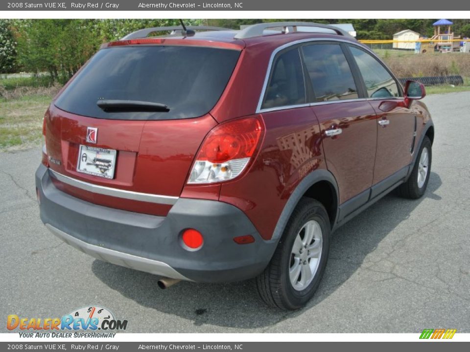 2008 Saturn VUE XE Ruby Red / Gray Photo #5