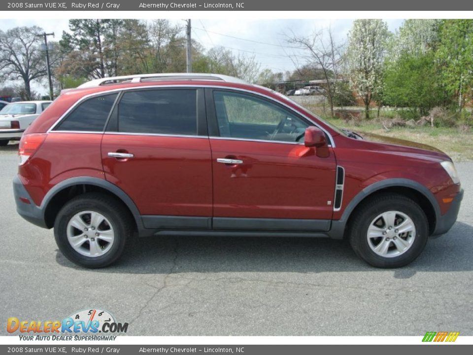 2008 Saturn VUE XE Ruby Red / Gray Photo #6