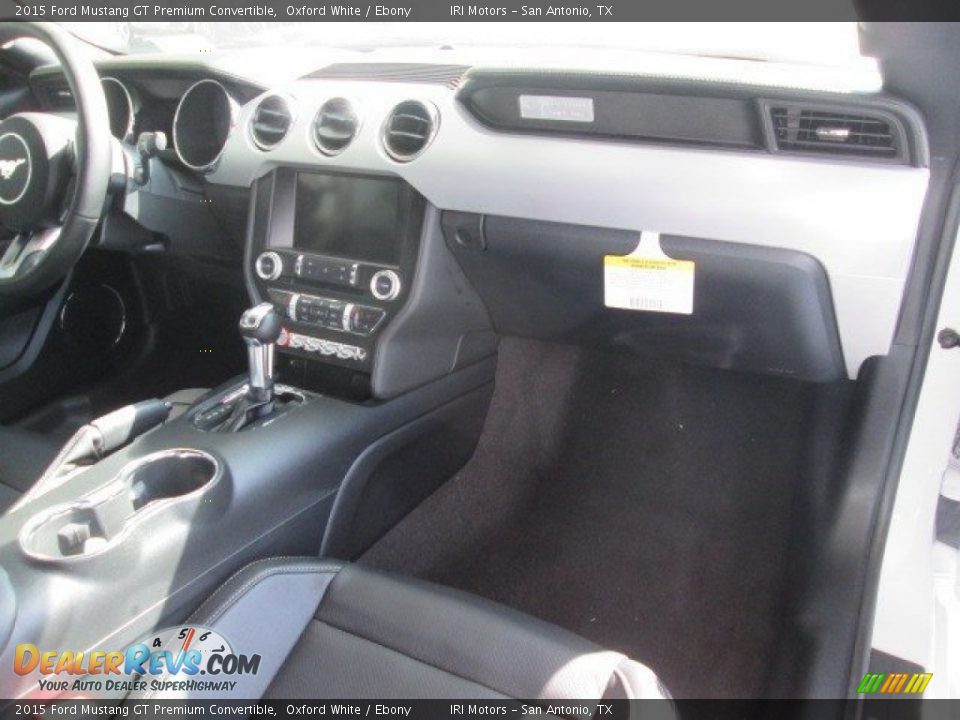Dashboard of 2015 Ford Mustang GT Premium Convertible Photo #12