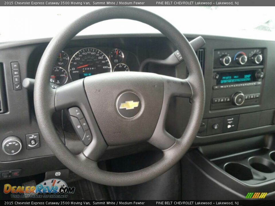 2015 Chevrolet Express Cutaway 3500 Moving Van Summit White / Medium Pewter Photo #9