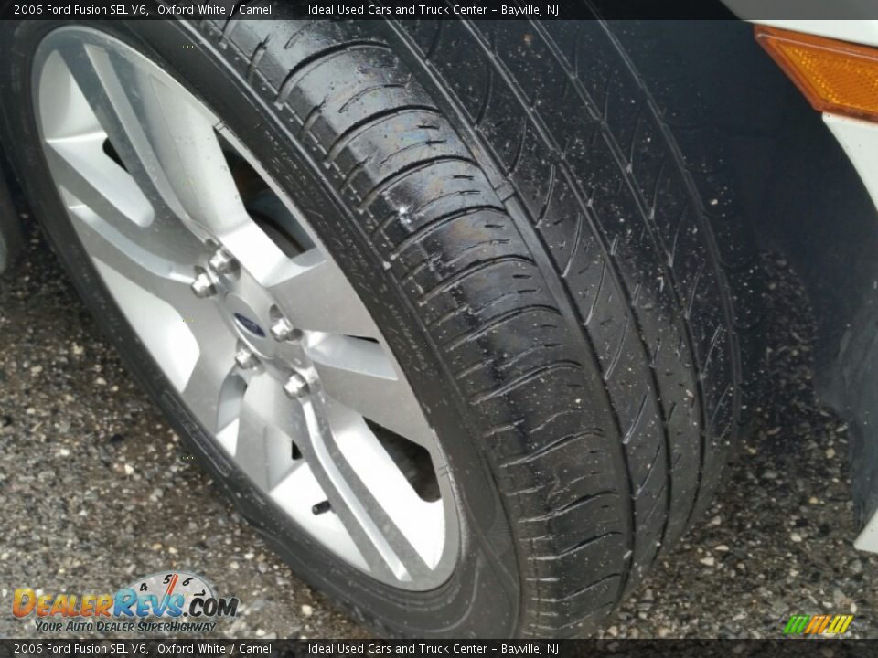 2006 Ford Fusion SEL V6 Oxford White / Camel Photo #2