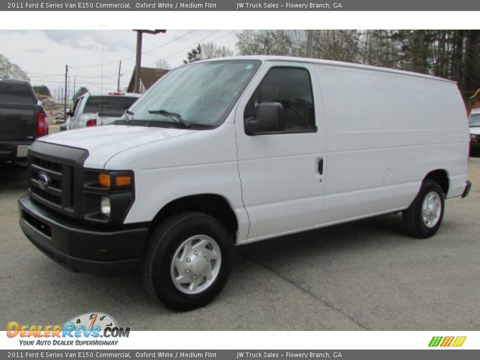 2011 Ford E Series Van E150 Commercial Oxford White / Medium Flint Photo #2