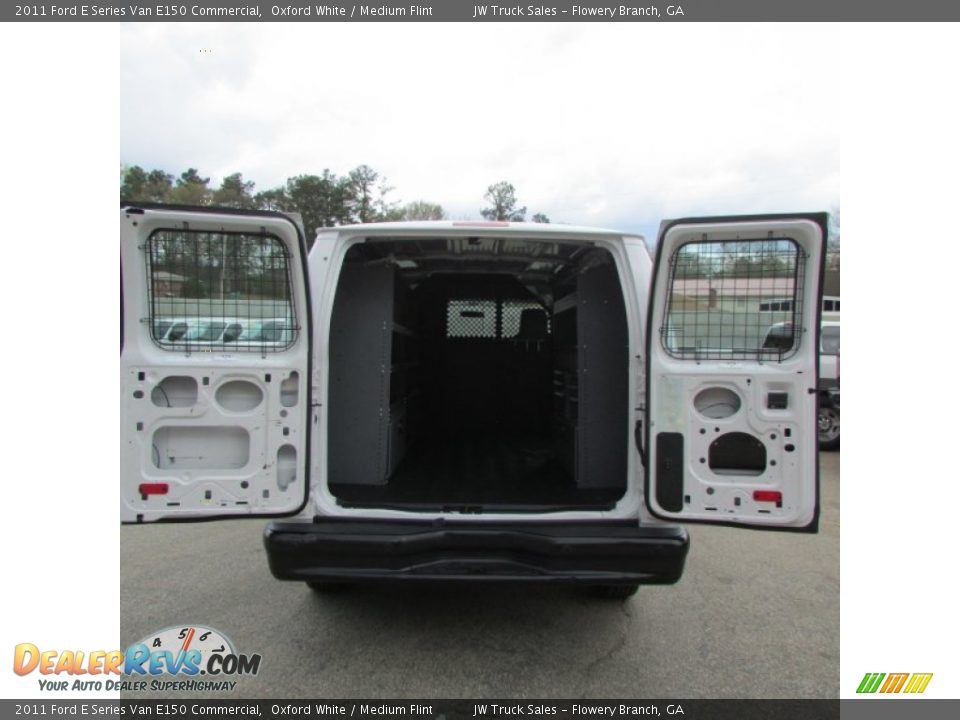 2011 Ford E Series Van E150 Commercial Oxford White / Medium Flint Photo #9