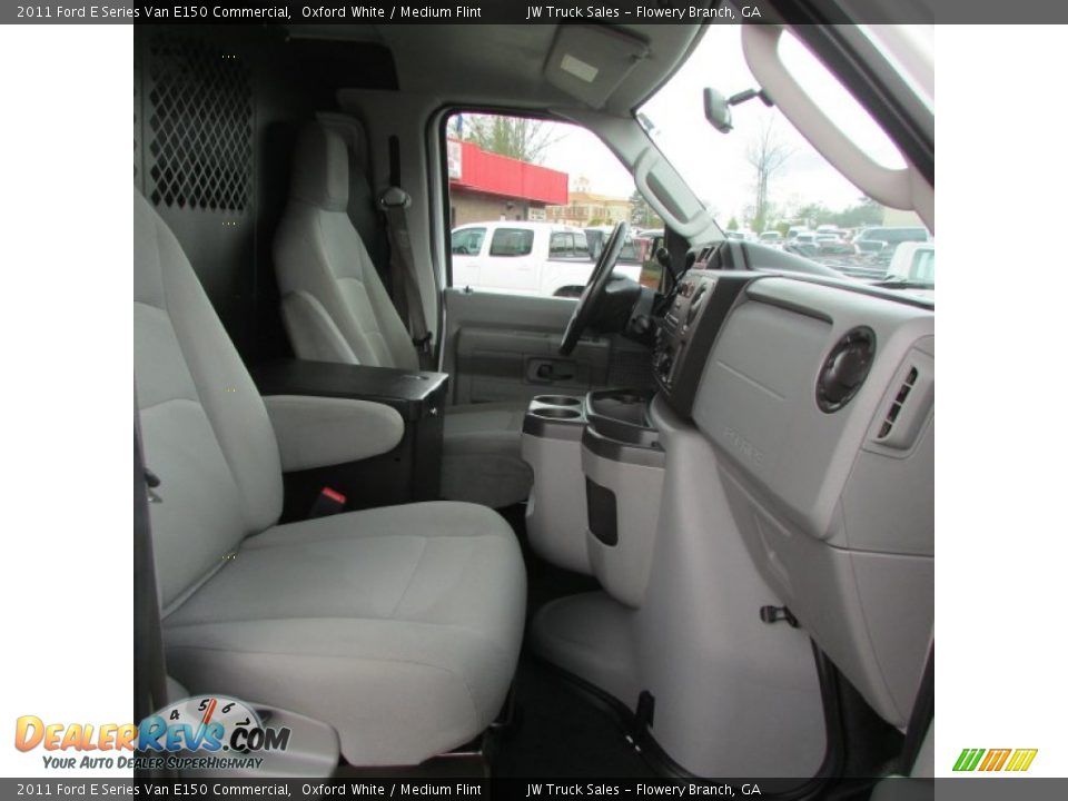 2011 Ford E Series Van E150 Commercial Oxford White / Medium Flint Photo #28