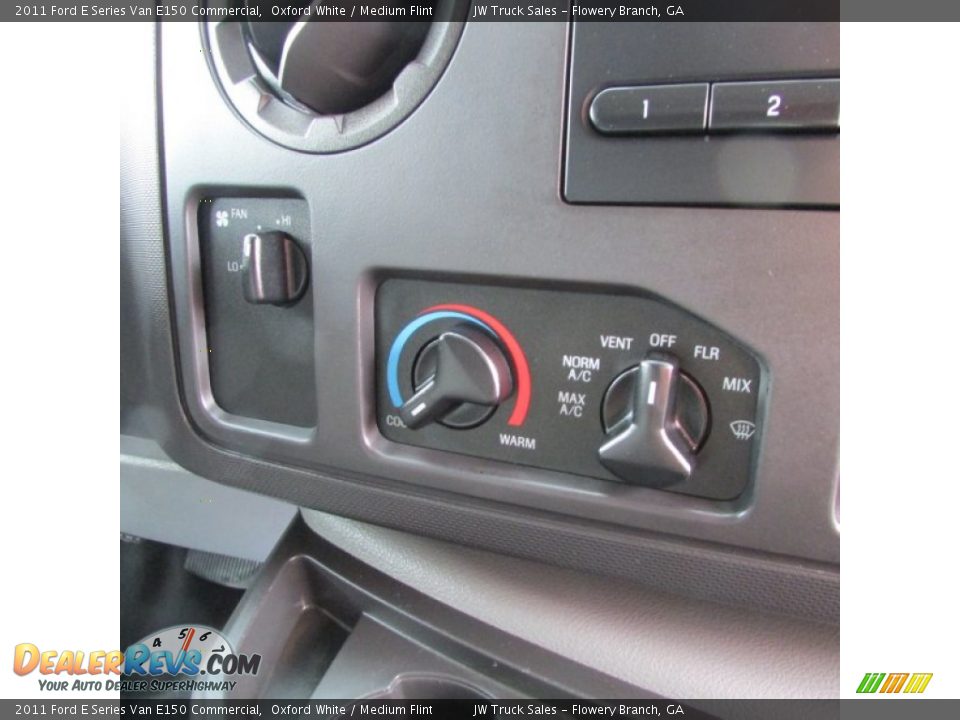 2011 Ford E Series Van E150 Commercial Oxford White / Medium Flint Photo #34