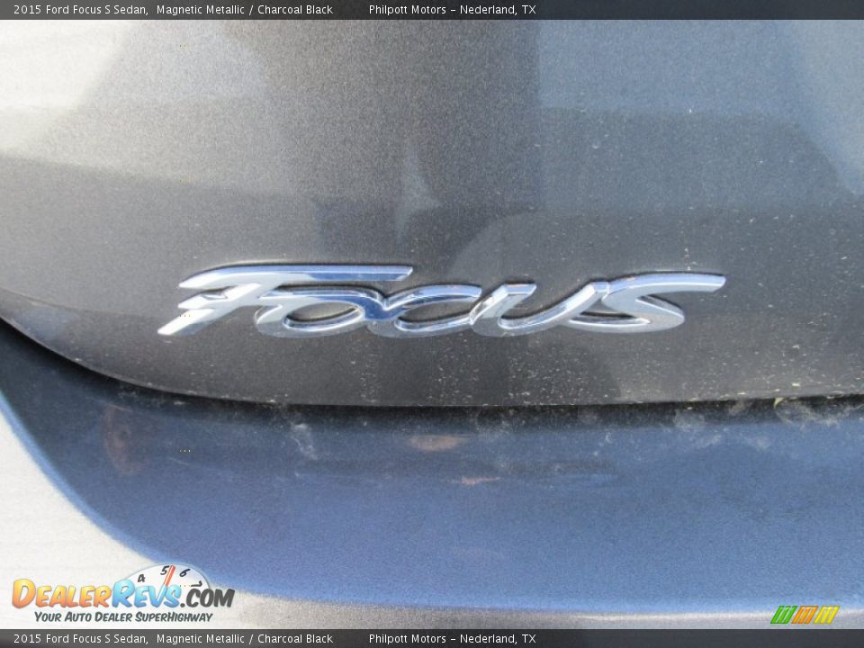 2015 Ford Focus S Sedan Magnetic Metallic / Charcoal Black Photo #13