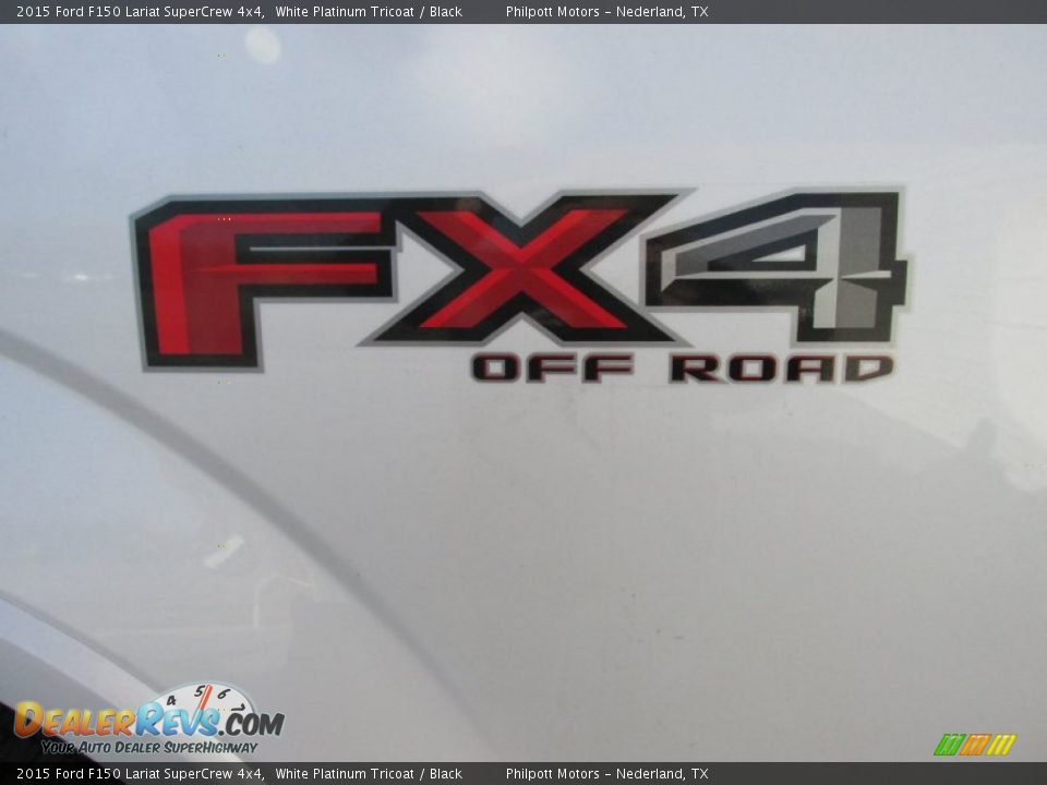2015 Ford F150 Lariat SuperCrew 4x4 White Platinum Tricoat / Black Photo #17