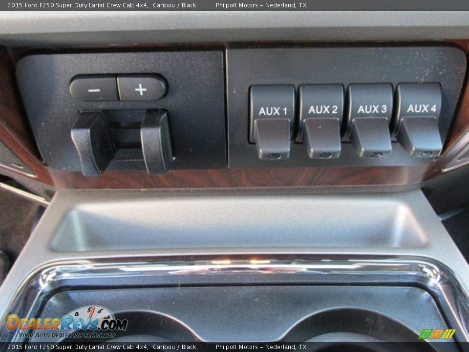 2015 Ford F250 Super Duty Lariat Crew Cab 4x4 Caribou / Black Photo #32