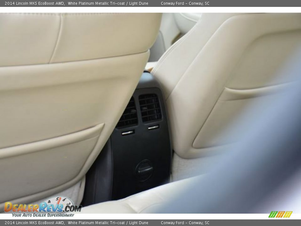 2014 Lincoln MKS EcoBoost AWD White Platinum Metallic Tri-coat / Light Dune Photo #14