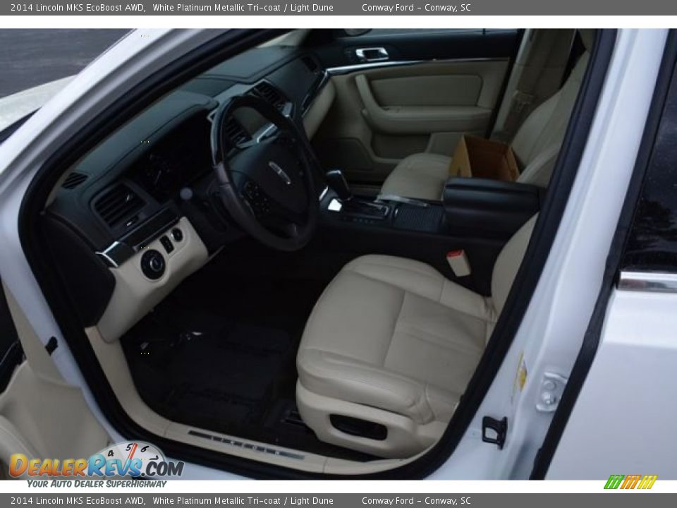 2014 Lincoln MKS EcoBoost AWD White Platinum Metallic Tri-coat / Light Dune Photo #21
