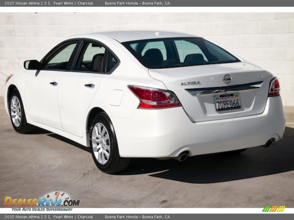 2015 Nissan Altima 2.5 S Pearl White / Charcoal Photo #2