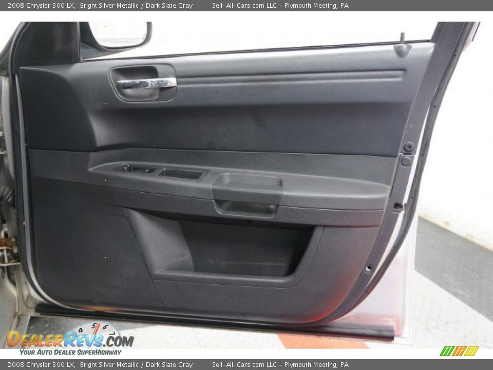 2008 Chrysler 300 LX Bright Silver Metallic / Dark Slate Gray Photo #17