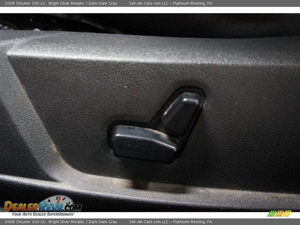 2008 Chrysler 300 LX Bright Silver Metallic / Dark Slate Gray Photo #20