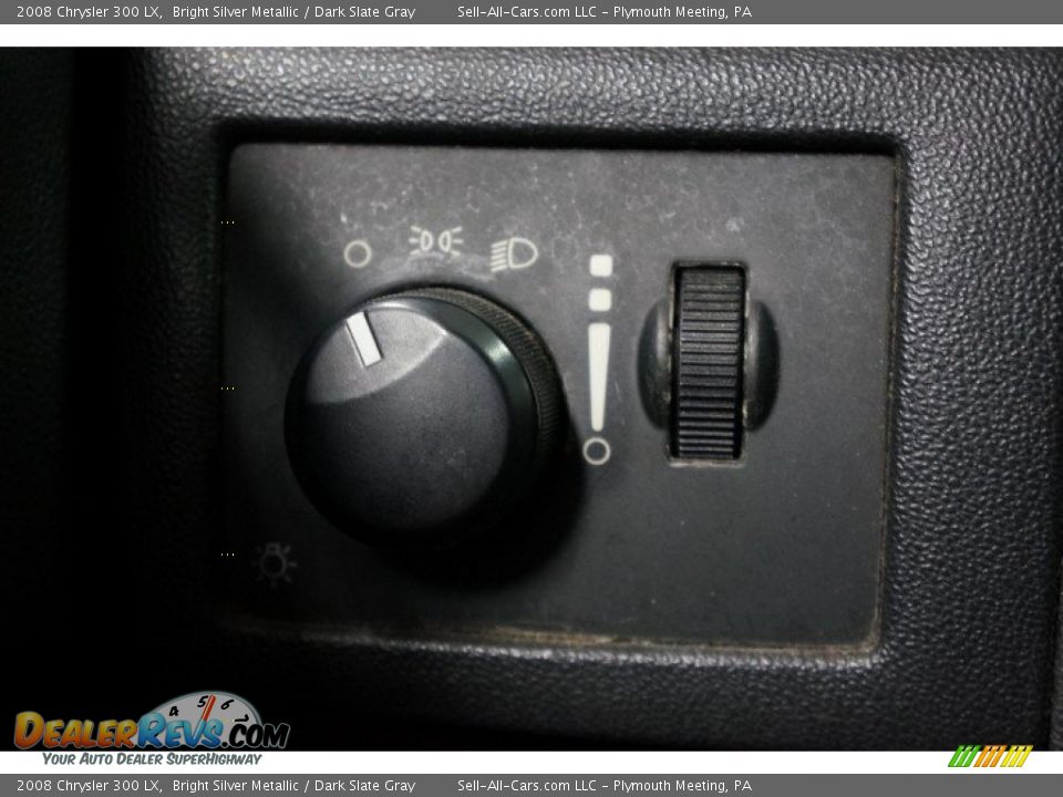 2008 Chrysler 300 LX Bright Silver Metallic / Dark Slate Gray Photo #26
