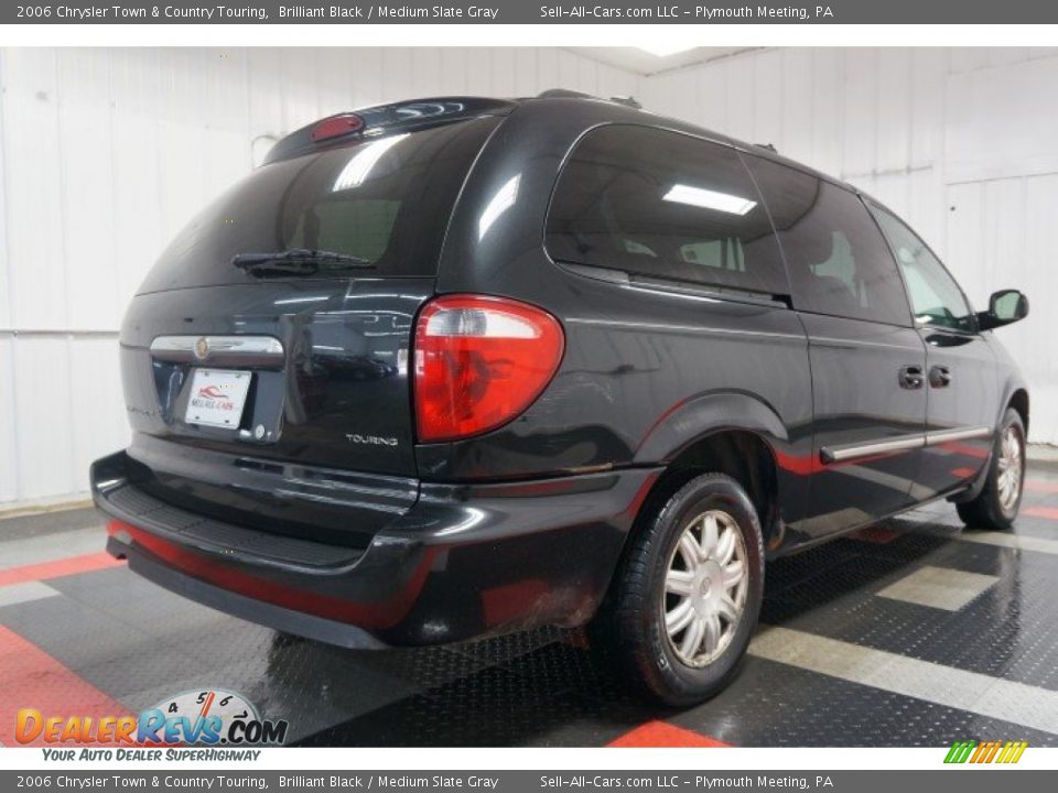 2006 Chrysler Town & Country Touring Brilliant Black / Medium Slate Gray Photo #8