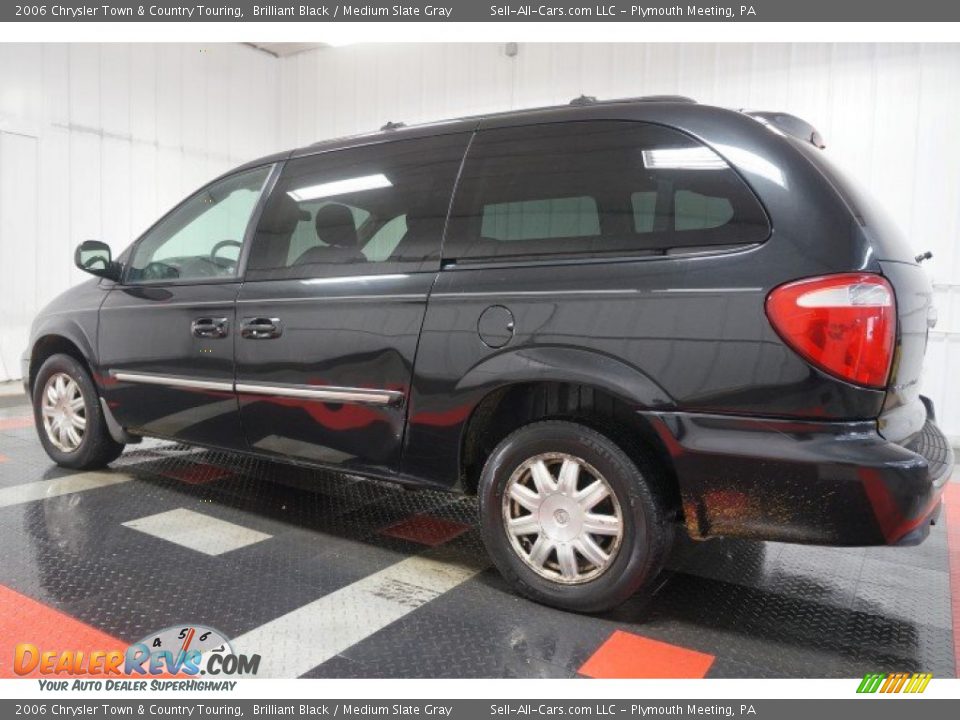 2006 Chrysler Town & Country Touring Brilliant Black / Medium Slate Gray Photo #11