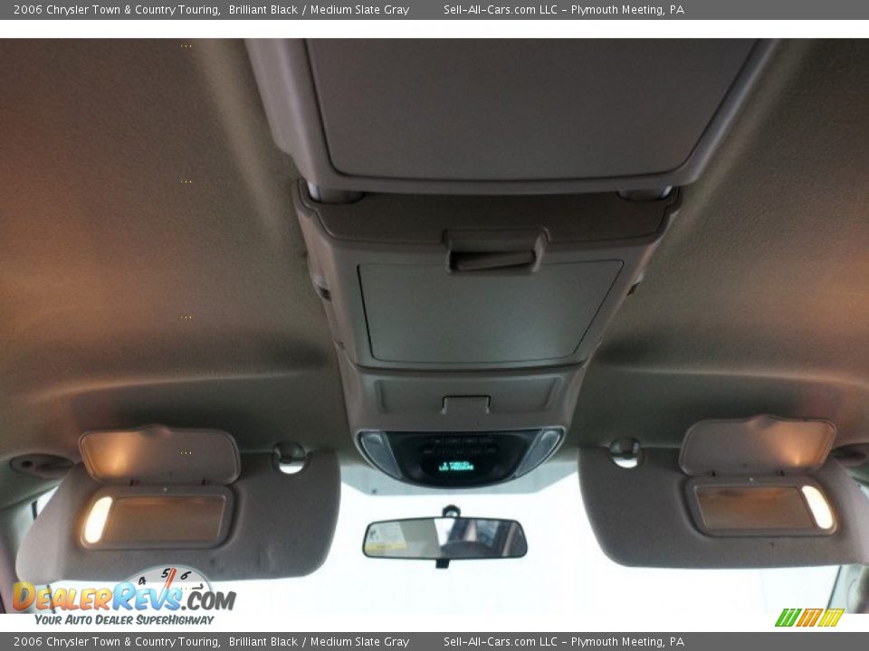 2006 Chrysler Town & Country Touring Brilliant Black / Medium Slate Gray Photo #21