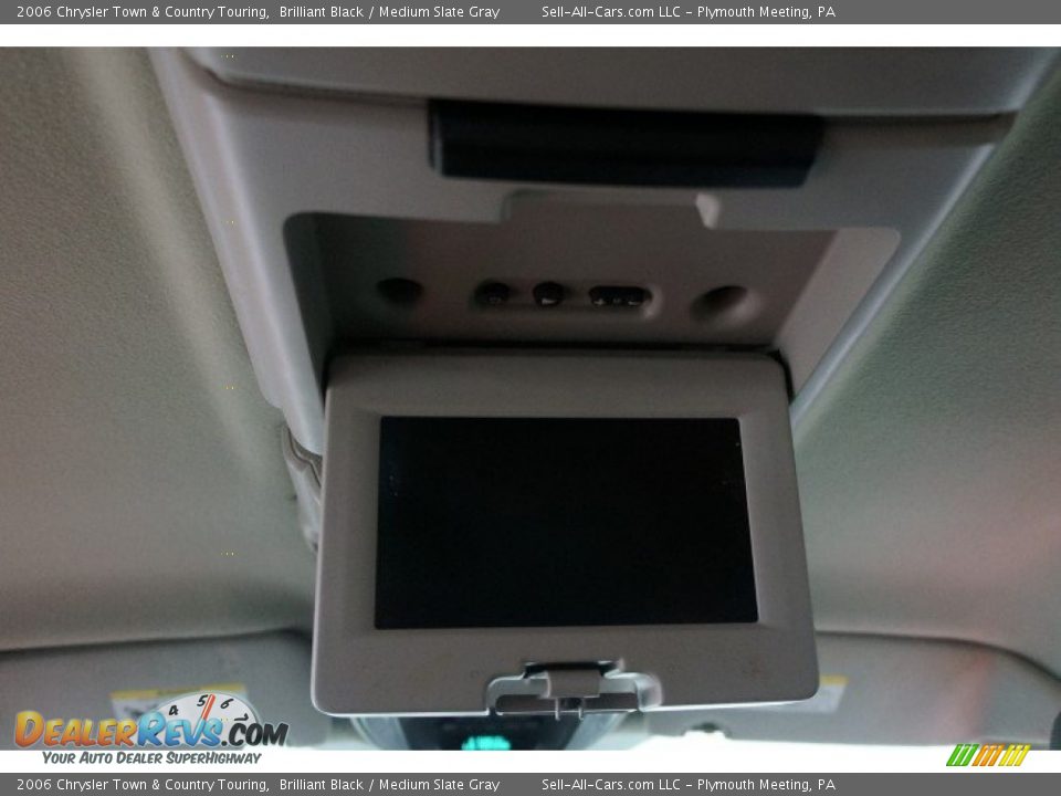 2006 Chrysler Town & Country Touring Brilliant Black / Medium Slate Gray Photo #23