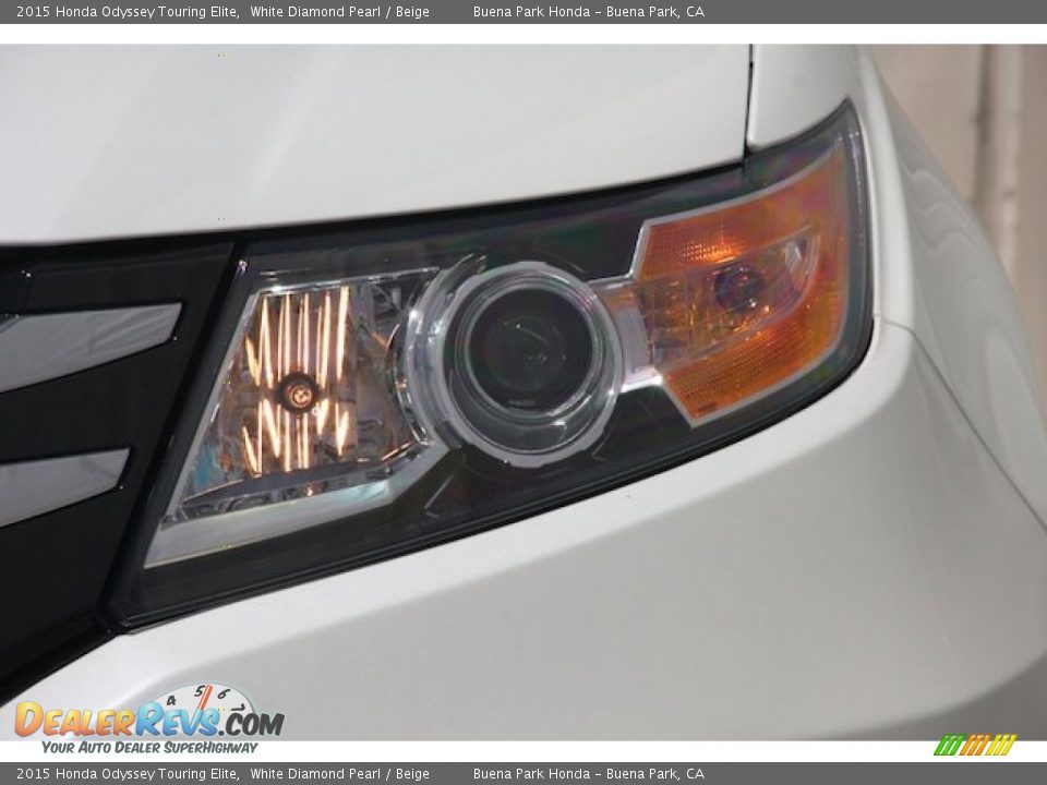2015 Honda Odyssey Touring Elite White Diamond Pearl / Beige Photo #5
